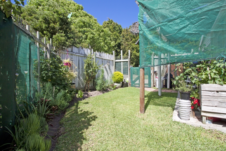 4 Bedroom Property for Sale in Meadowsteads Western Cape